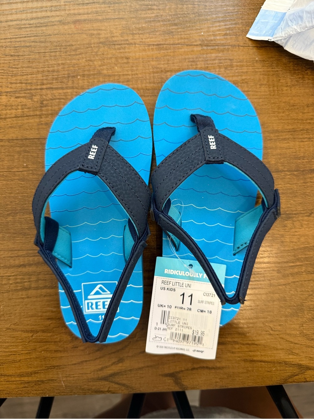 Reef Kids Navy and Bright Blue Wave Sandals